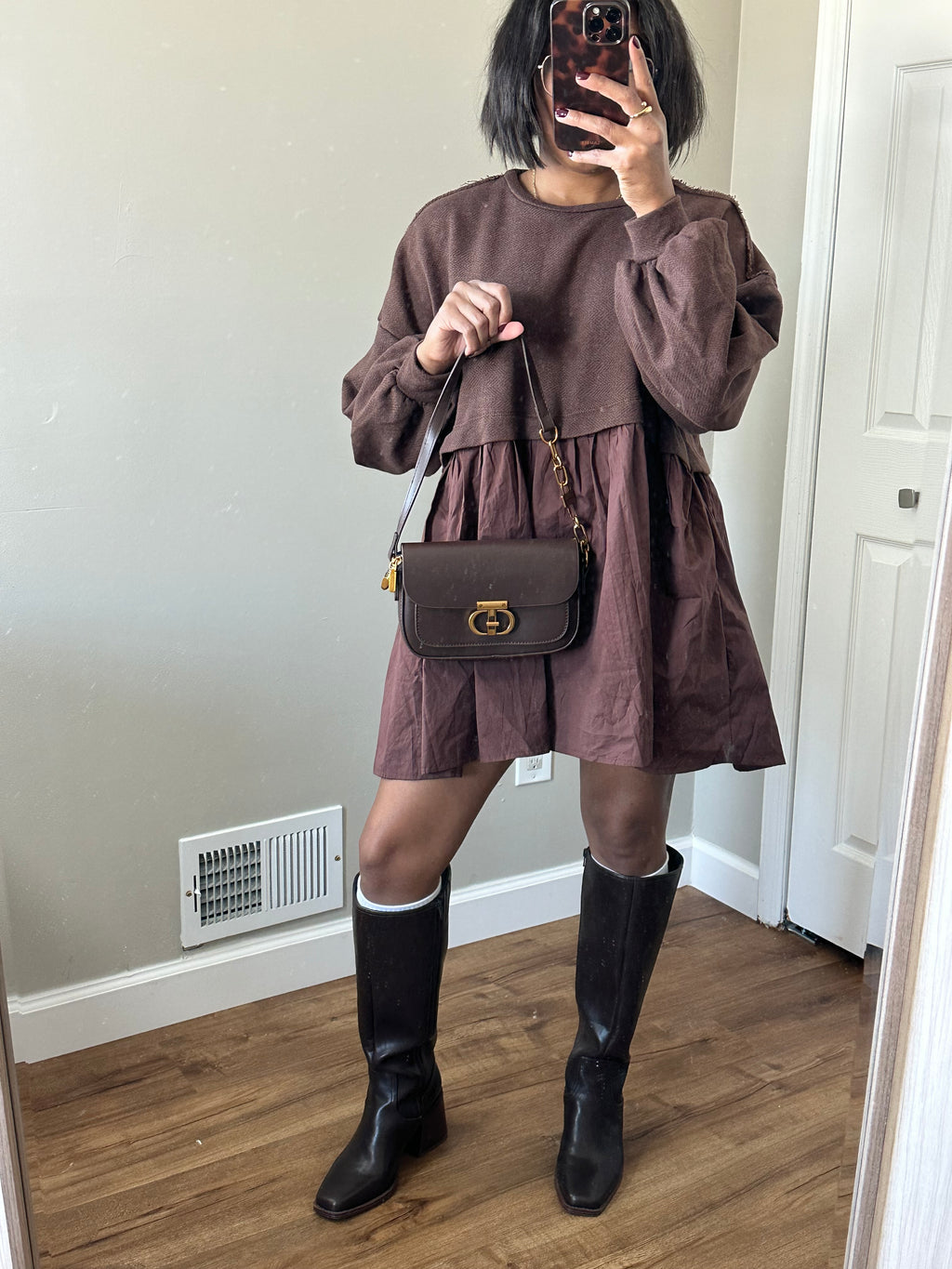 The Espresso Chain Shoulder Bag