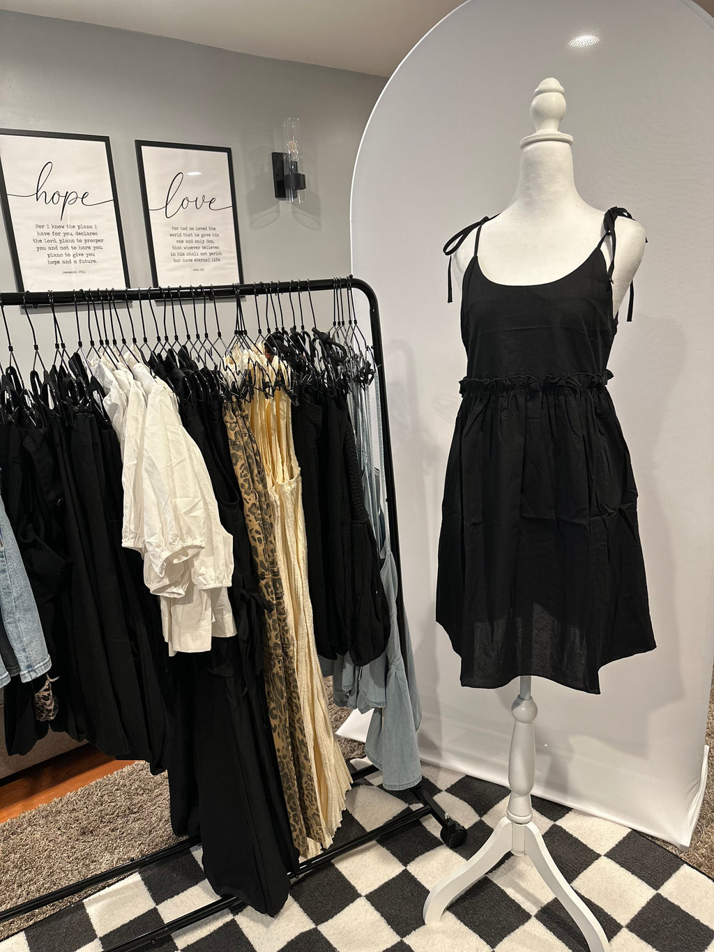 Summer Nights Tie up shoulder dress